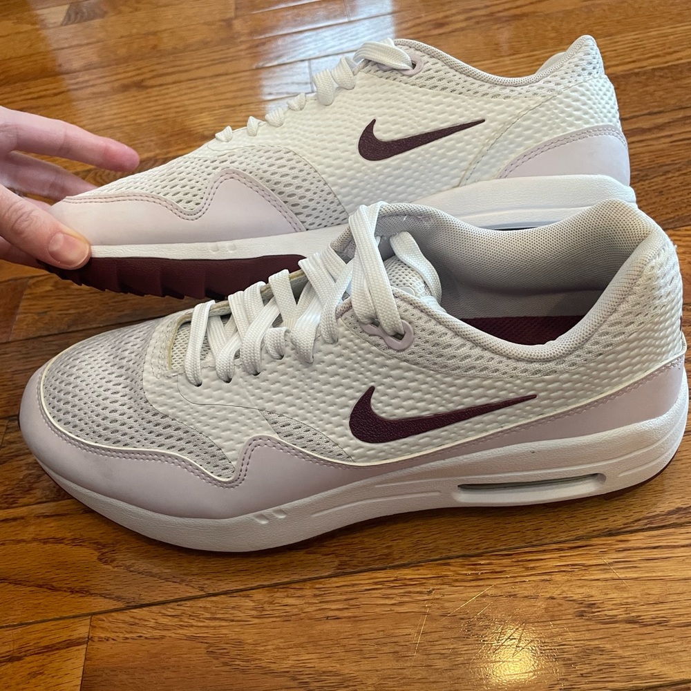 Nike Air Sneakers in Purple & White